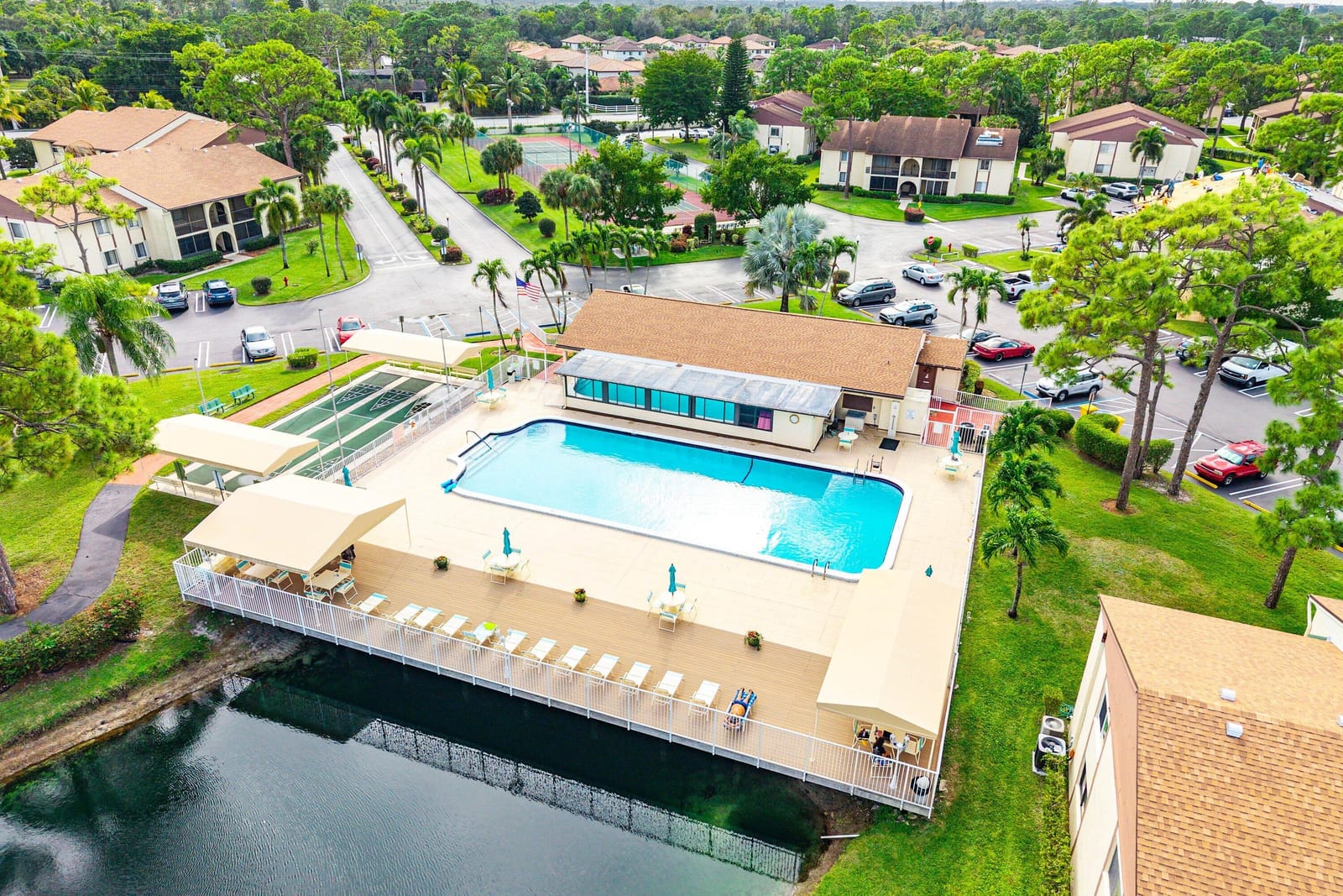 325 Knotty Pine Circle C-1, Greenacres, FL 33463 photo 23