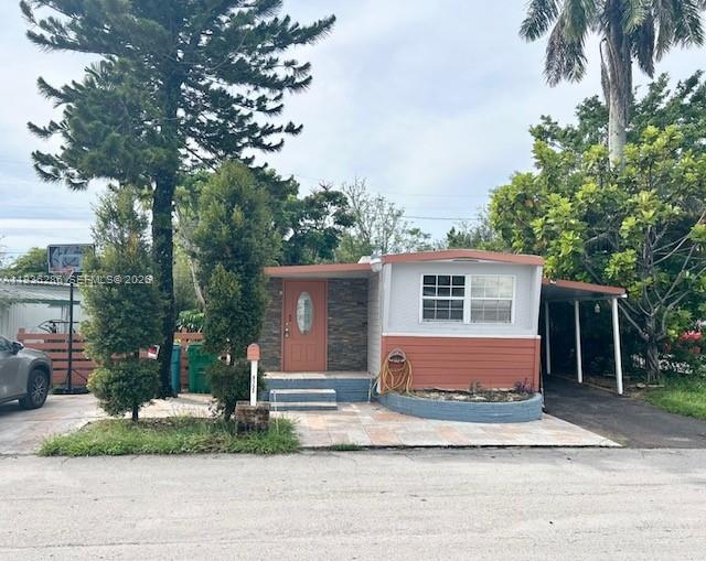 8732 SW 16th Street, Davie, FL 33324, Davie