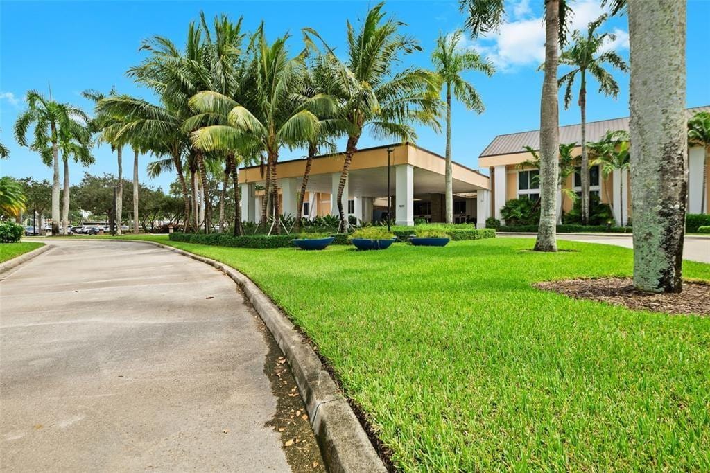9784 Malvern Drive 9784, Tamarac, FL 33321 photo 16