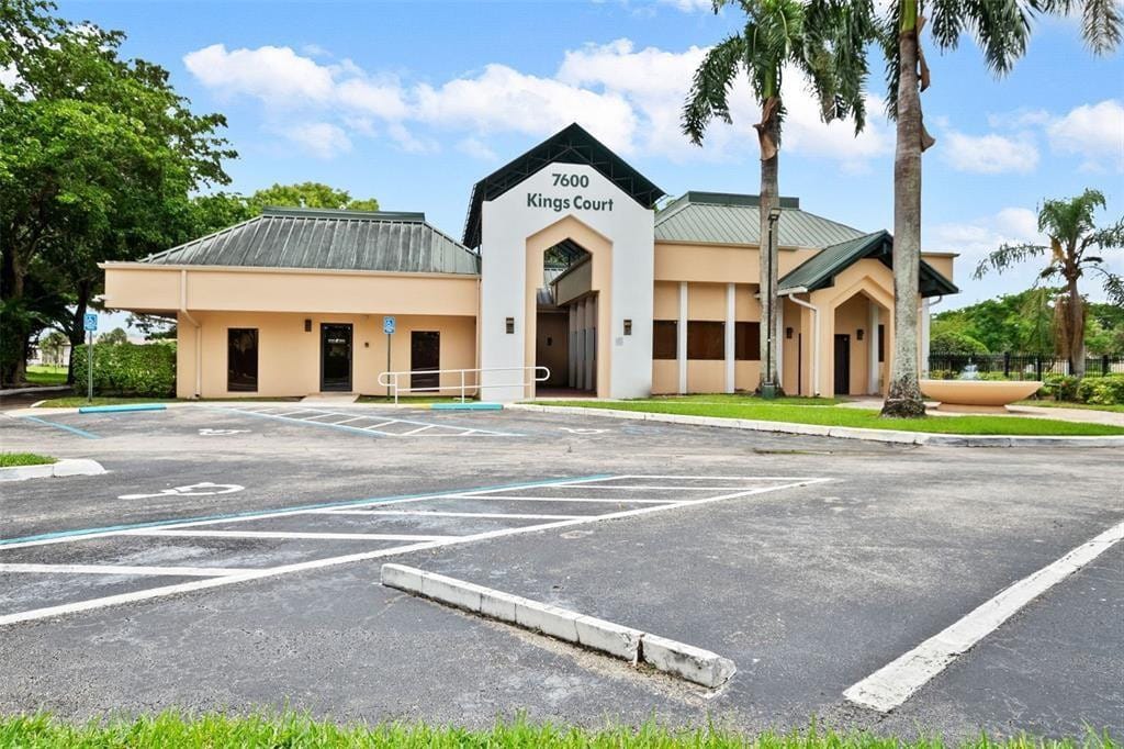 9784 Malvern Drive 9784, Tamarac, FL 33321 photo 25