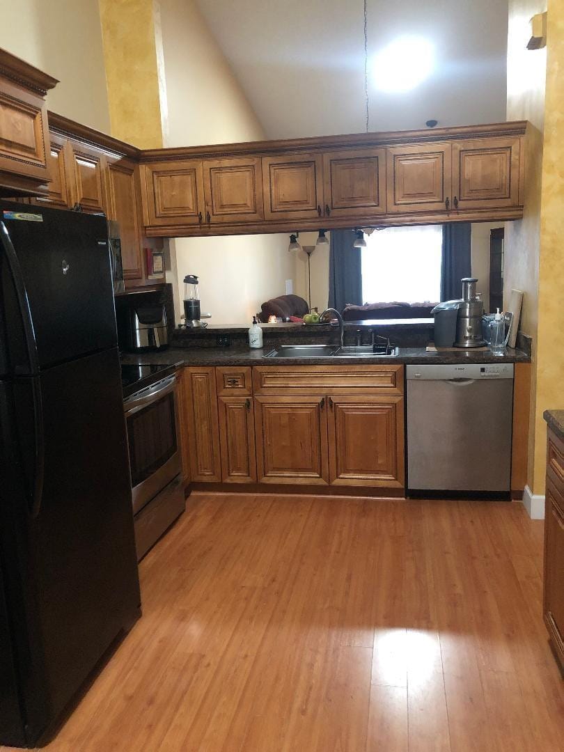 9784 Malvern Drive 9784 — photo 5