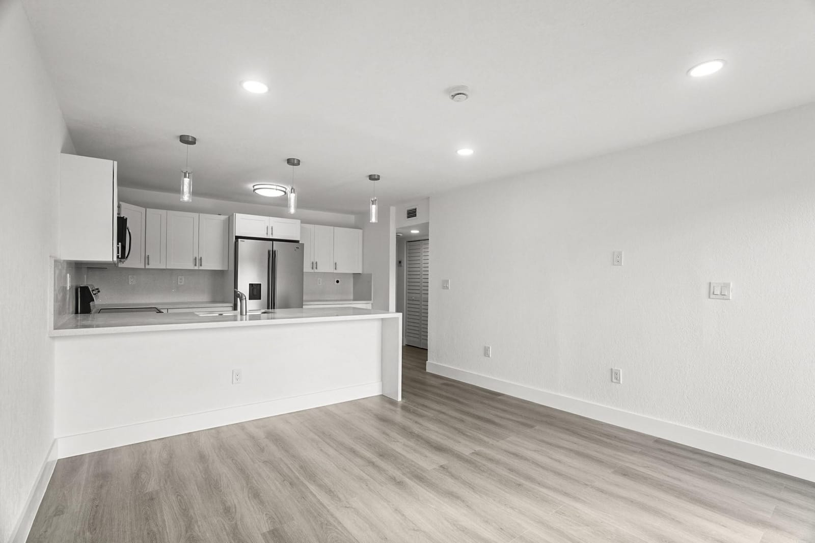 20731 NW 41st Avenue Road — photo 3