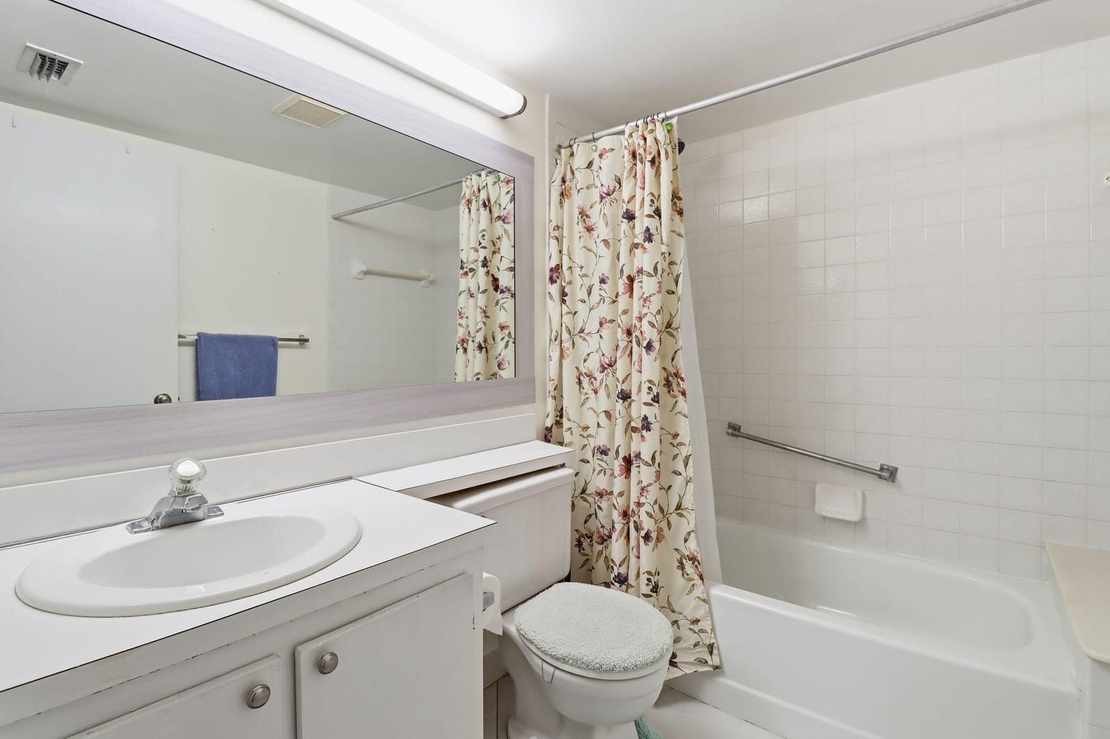 1102 Green Pine Boulevard A1, West Palm Beach, FL 33409 photo 17