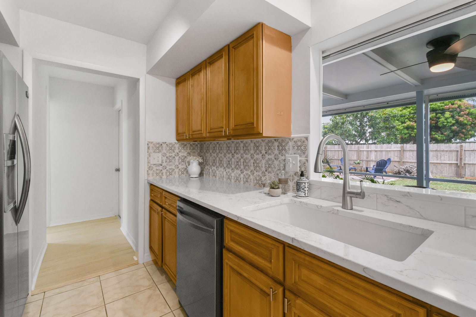 507 NW Billiar Avenue — photo 7