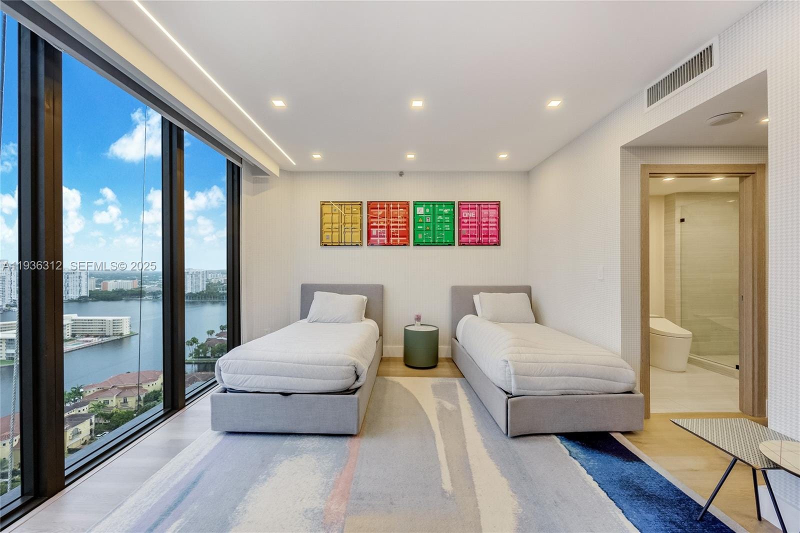 2000 Island Boulevard 2507, Aventura, FL 33160 photo 12