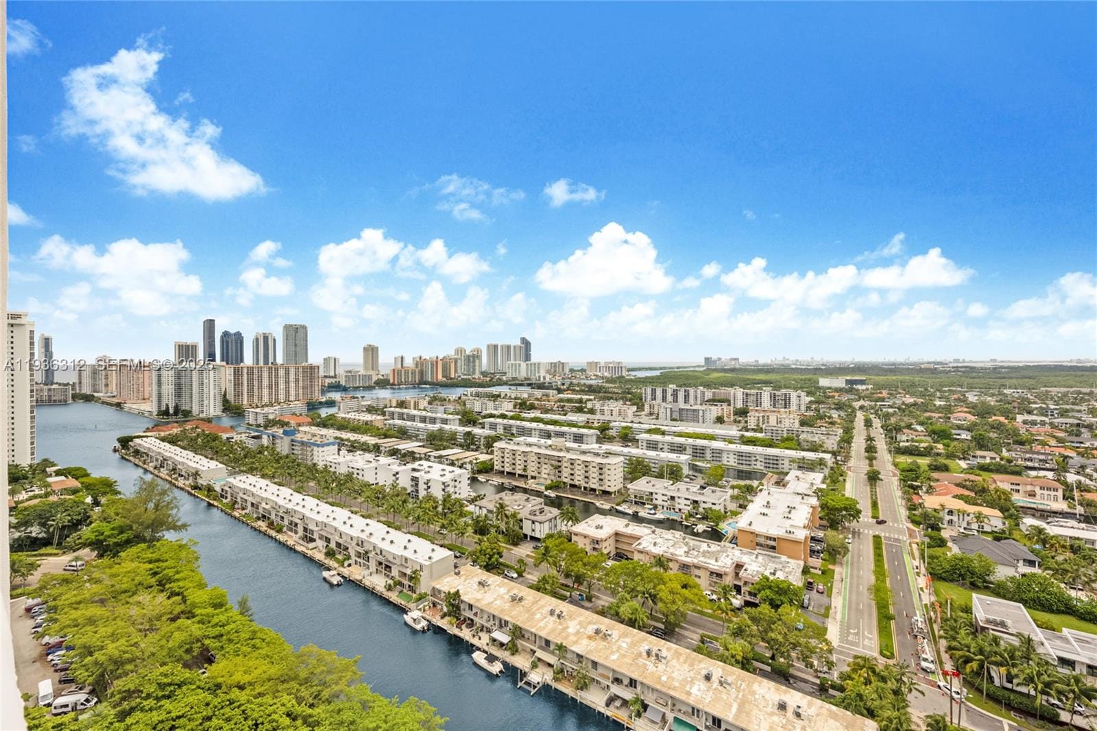 2000 Island Boulevard 2507, Aventura, FL 33160 photo 6