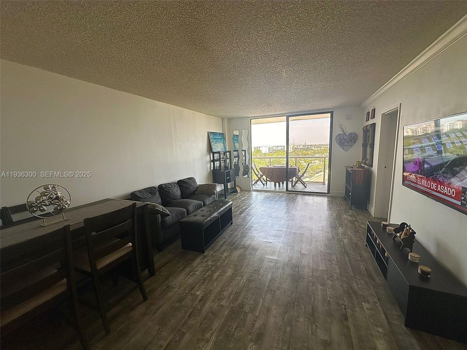 13499 Biscayne Boulevard 1013, North Miami, FL 33181 photo 15