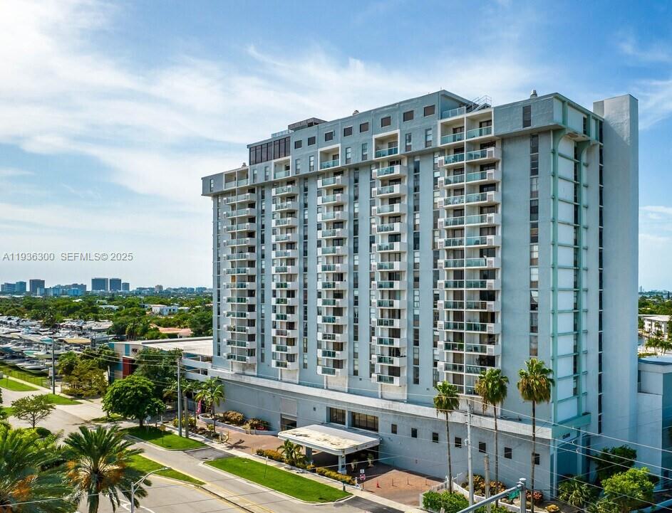 13499 Biscayne Boulevard 1013, North Miami, FL 33181, North Miami