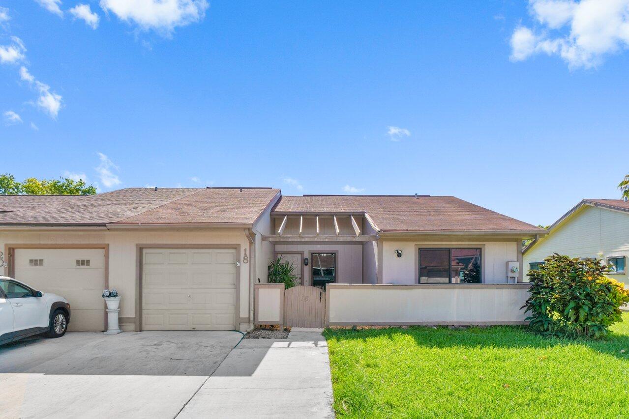 18 Winchmore Lane, Boynton Beach, FL 33426, Boynton Beach