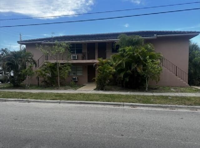 1120 N Sapodilla Avenue 4, West Palm Beach, FL 33401