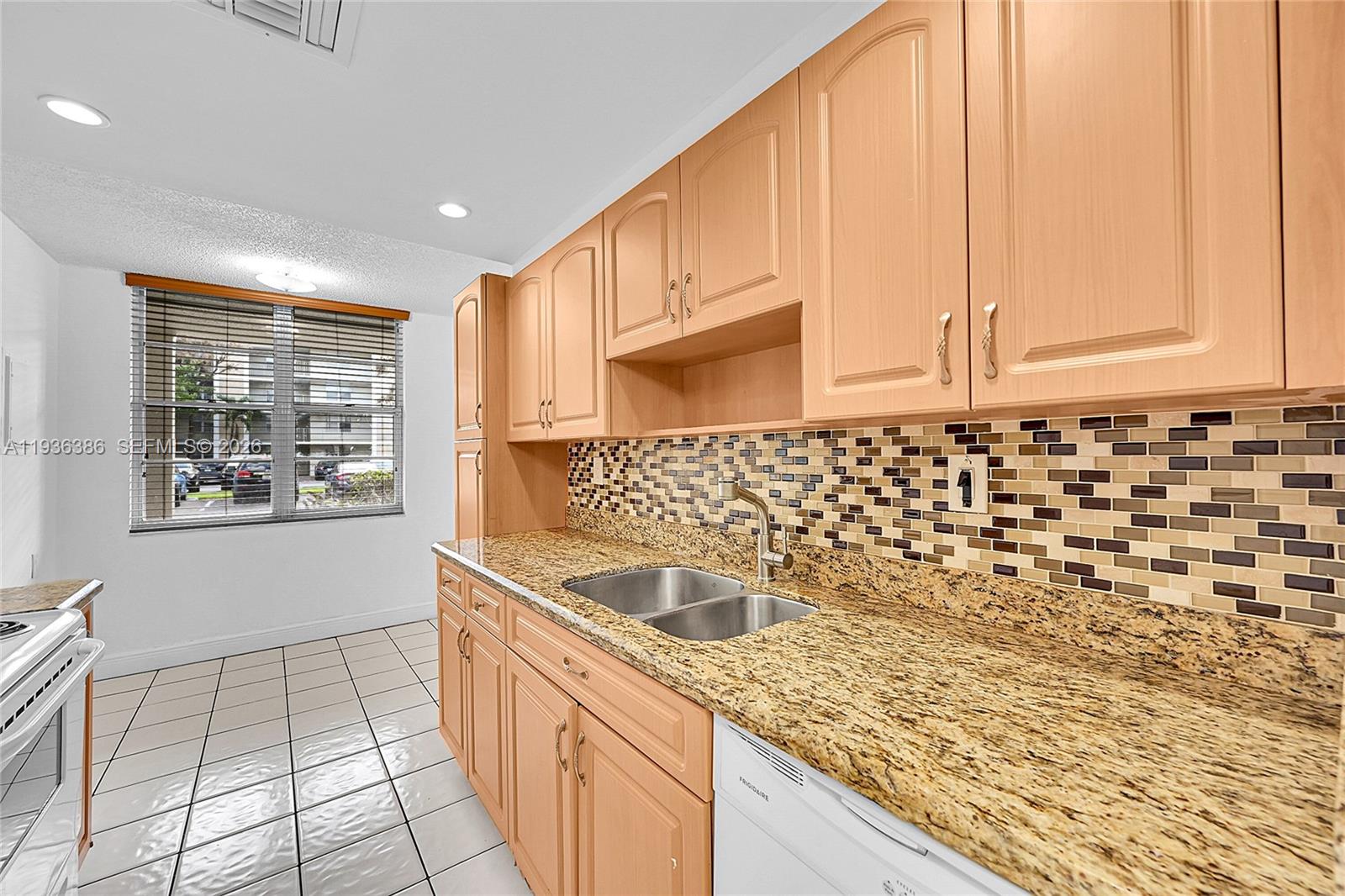 4850 NW 29th Court 125, Lauderdale Lakes, FL 33313, Lauderdale Lakes