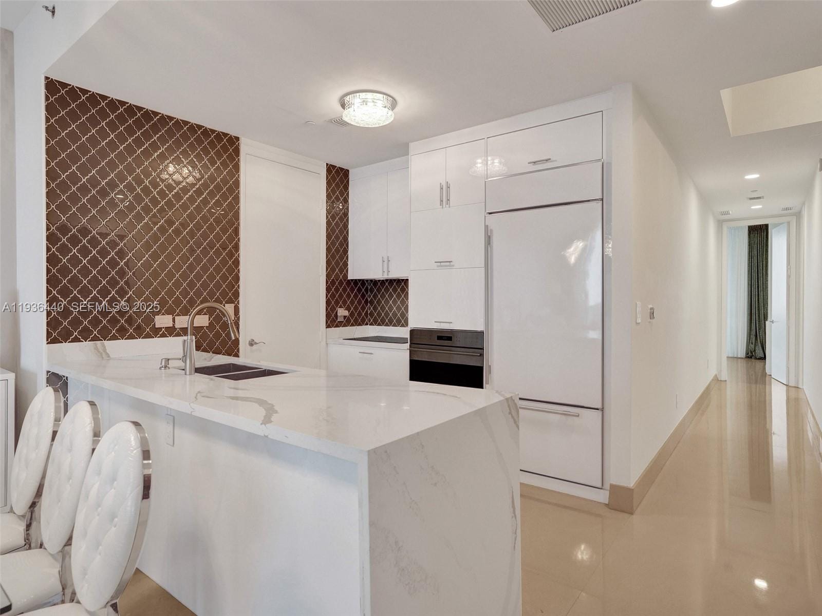 16001 Collins Avenue 702, Sunny Isles Beach, FL 33160 photo 23