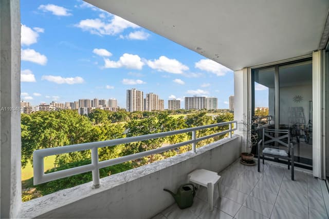 20225 NE 34th Court 719, sold in Delvista Towers Condo, Aventura, FL