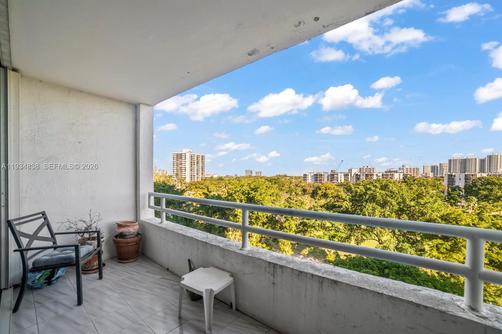 20225 NE 34th Court 719, Aventura, FL 33180 photo 2