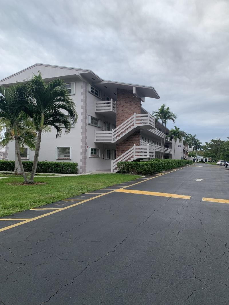 700 Layne Bl 212, Hallandale Beach, FL 33009, Hallandale Beach