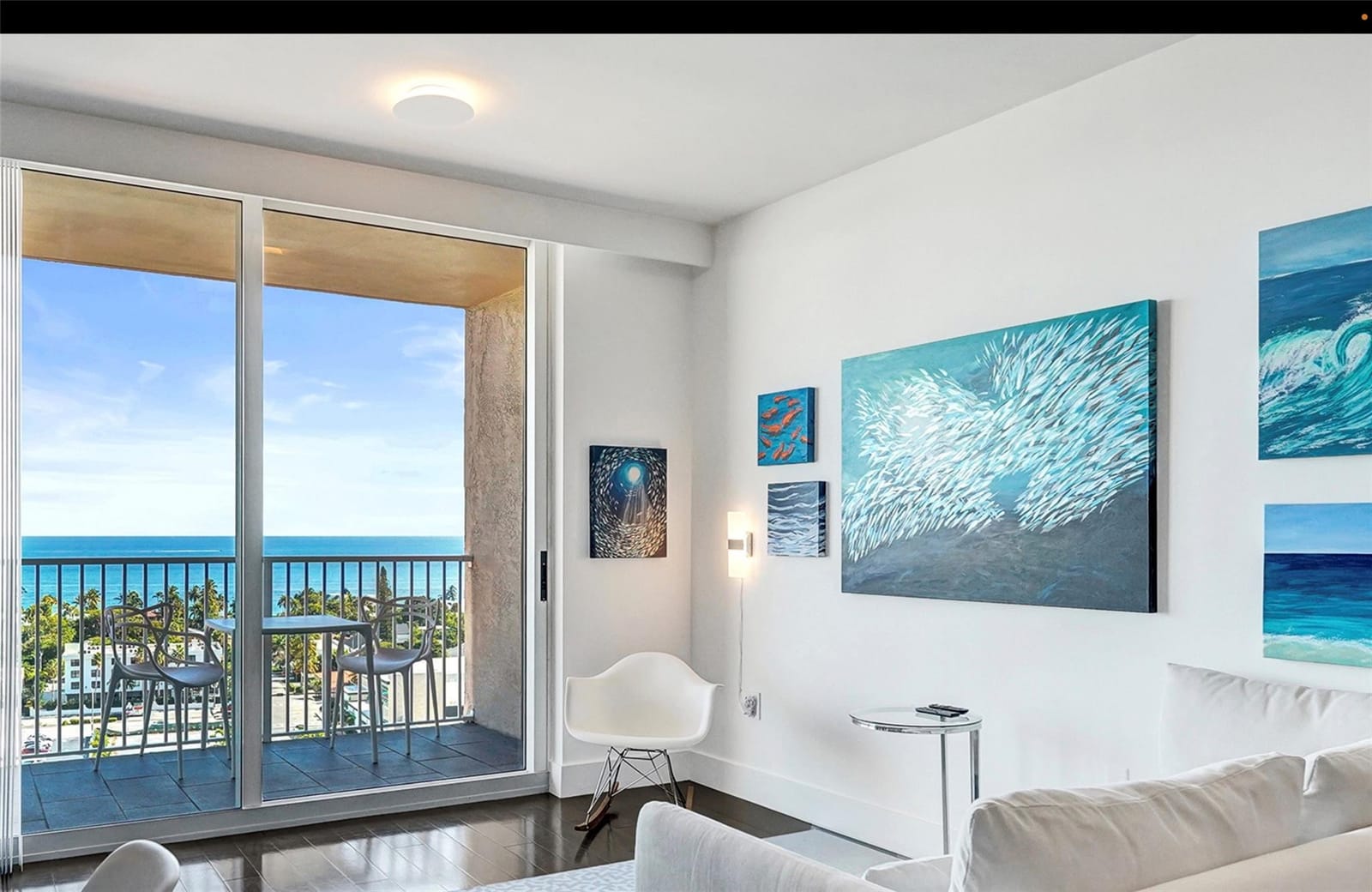 3020 NE 32 1517 — photo 1