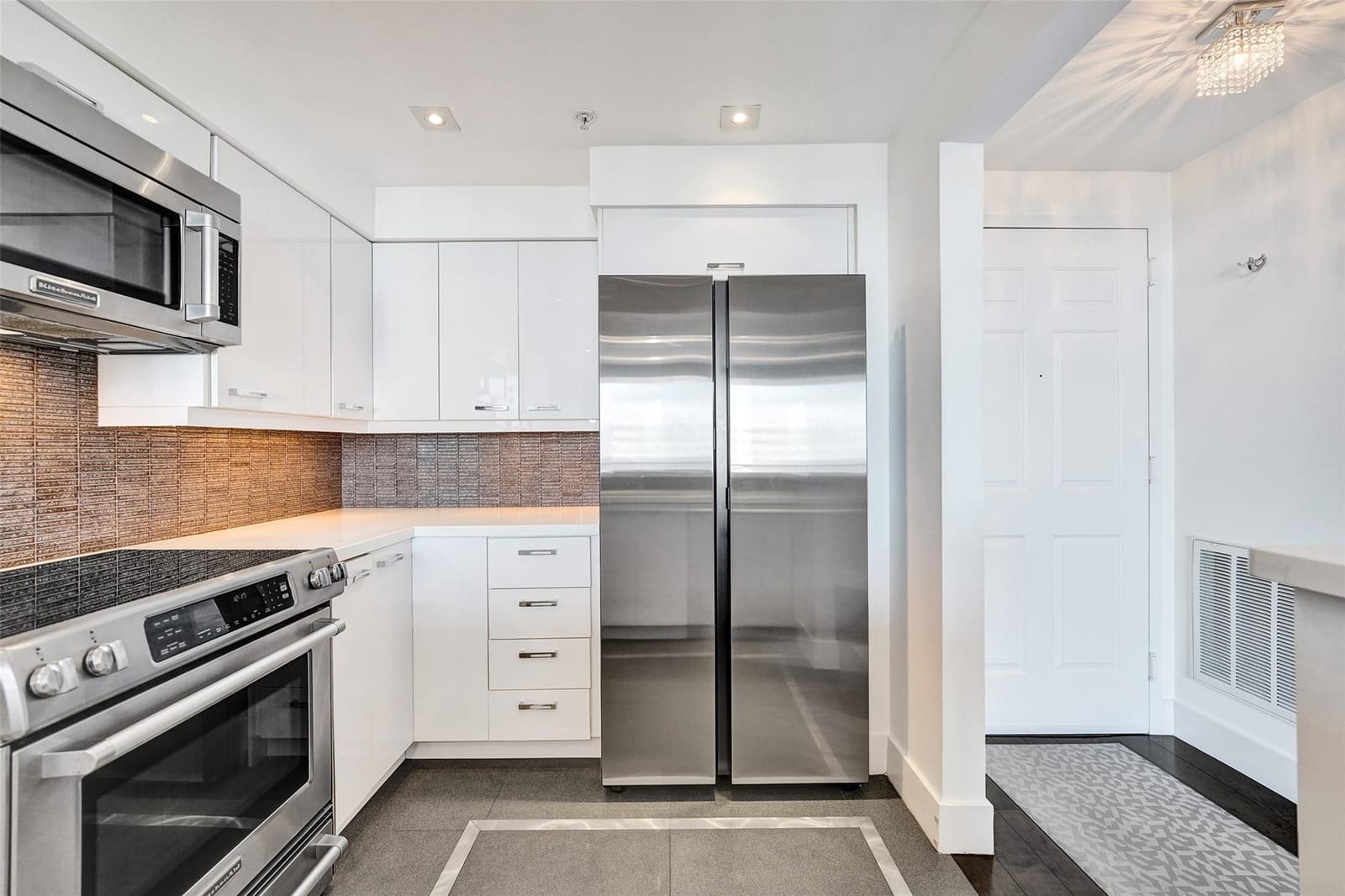 3020 NE 32 1517 — photo 3