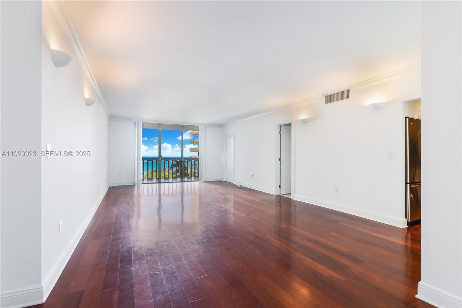 9801 Collins Avenue 8N Ocean Views — photo 12