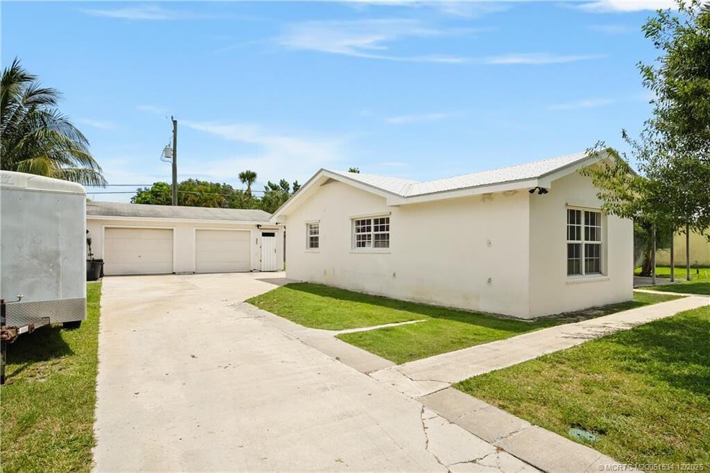 9035 SE Athena Street, Hobe Sound, FL 33455 photo 14