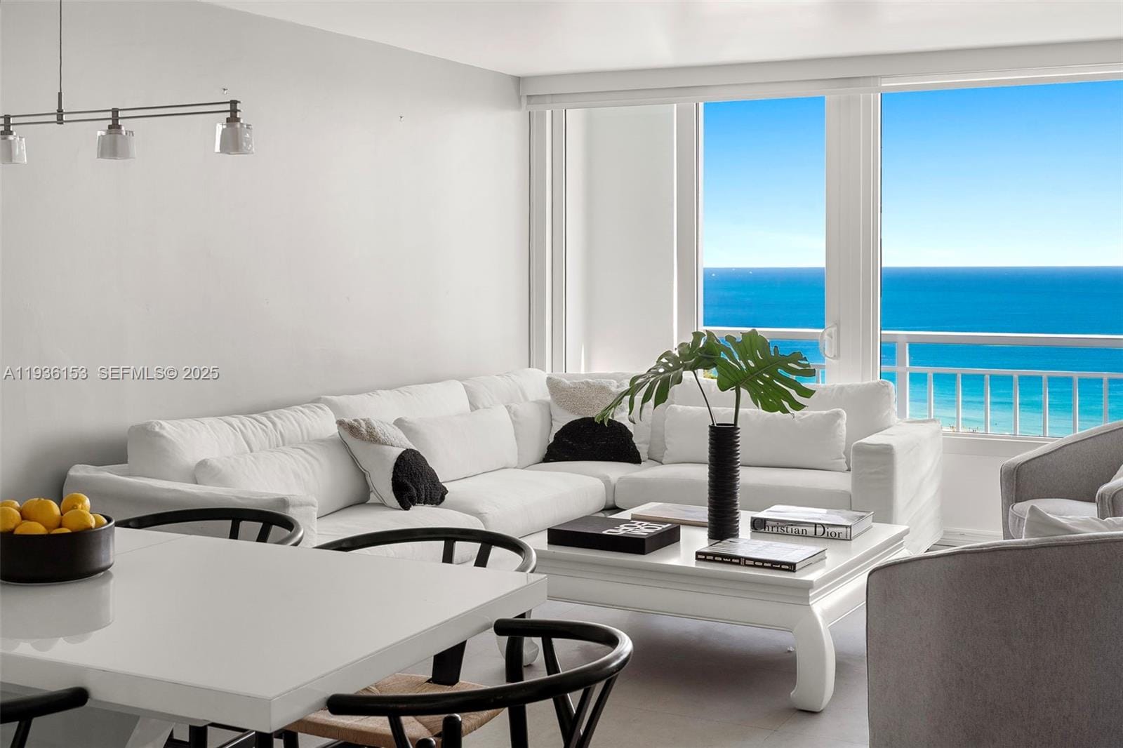 400 S Pointe Drive 2208 — photo 4