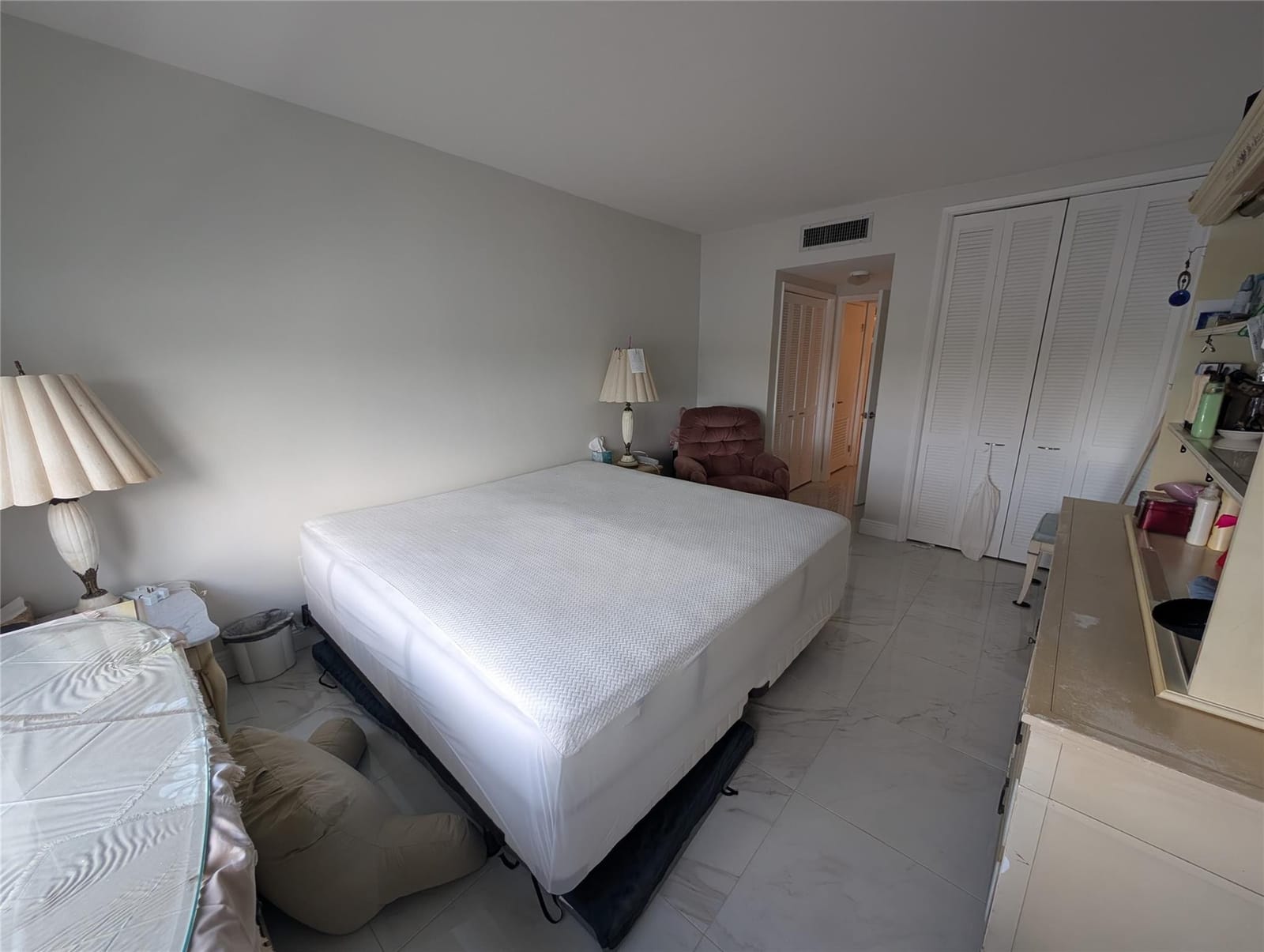 3209 S Ocean Drive 4E — photo 12