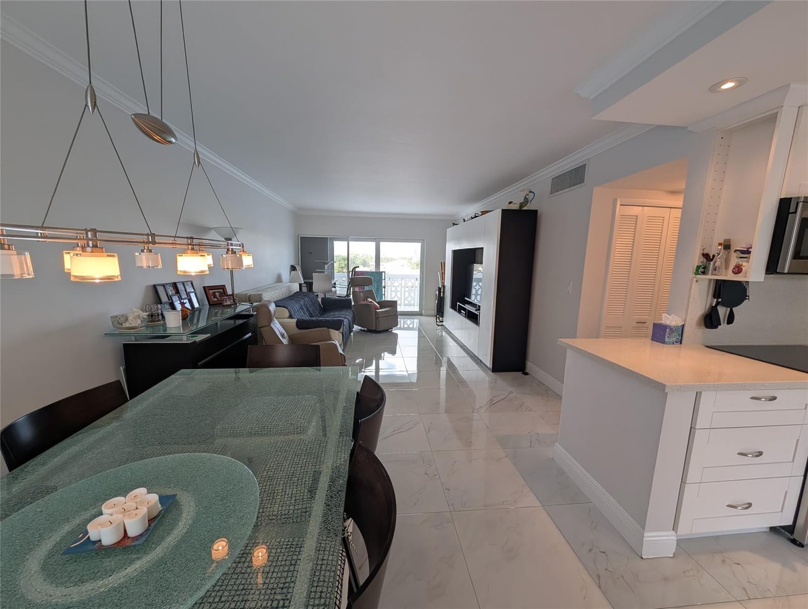 3209 S Ocean Drive 4E — photo 6