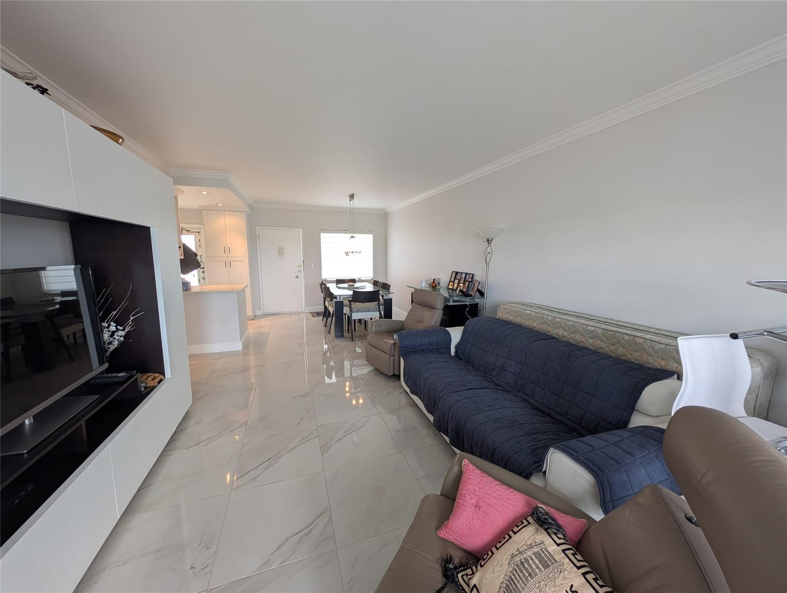3209 S Ocean Drive 4E — photo 8