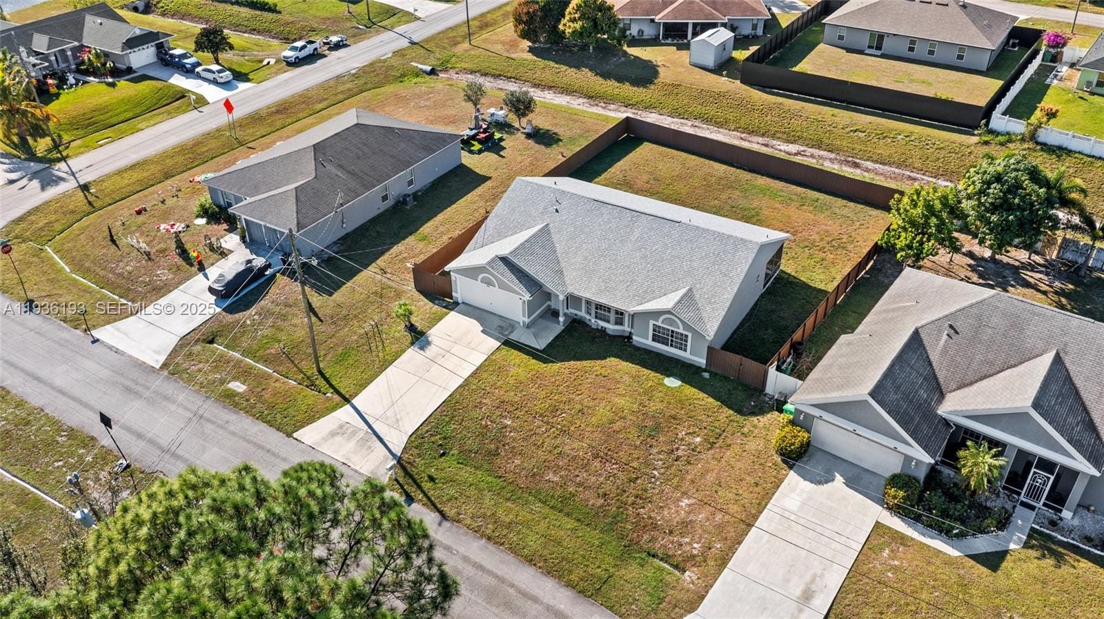 791 SW Hillsboro Circle, Port St. Lucie, FL 34953 photo 30