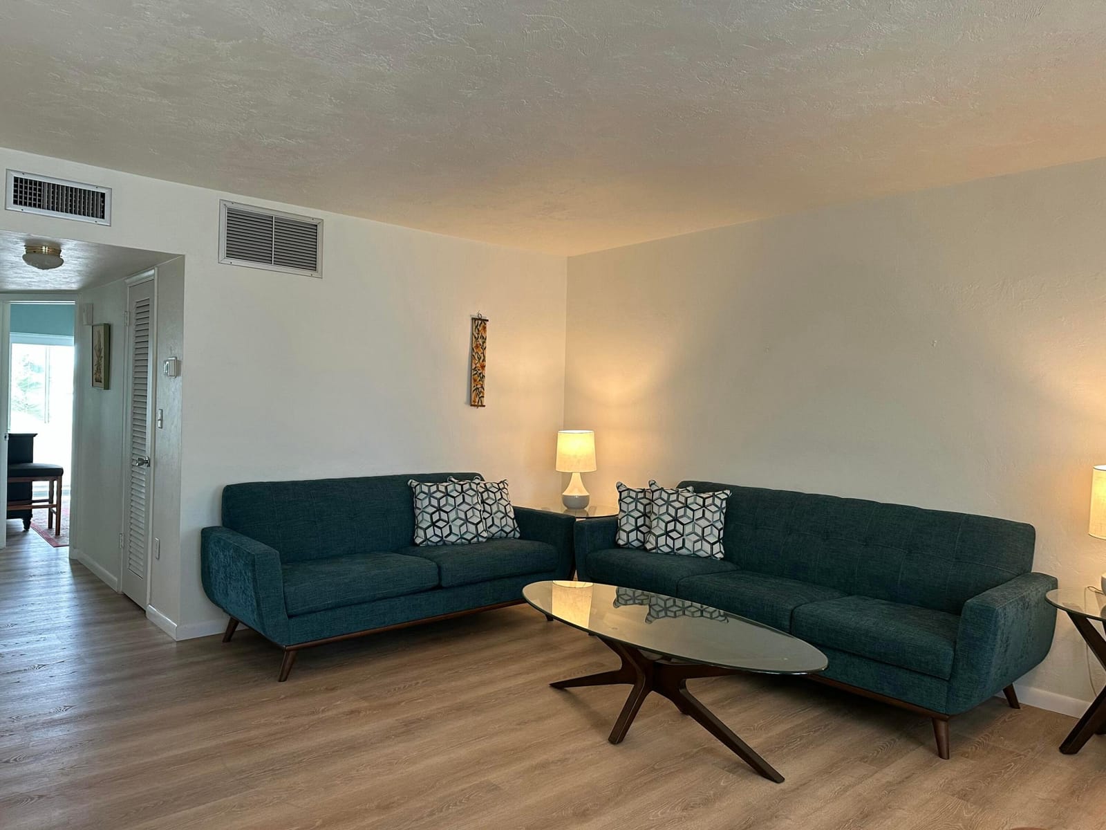 2381 Sunset Avenue 216 — photo 8
