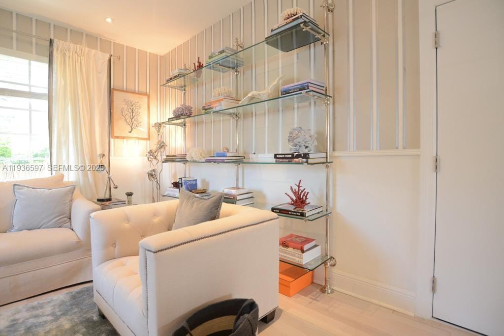 1520 Euclid Avenue 1, Miami Beach, FL 33139 photo 3