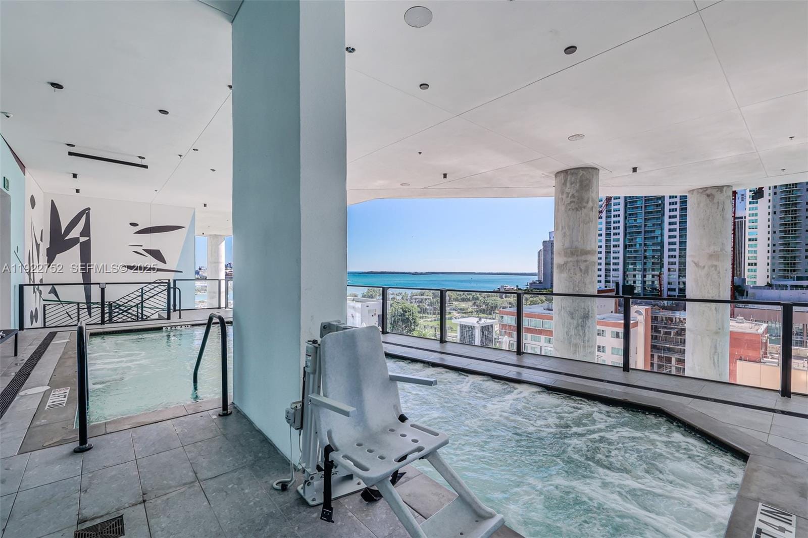 398 NE 5th Street 2319, Miami, FL 33132 photo 16