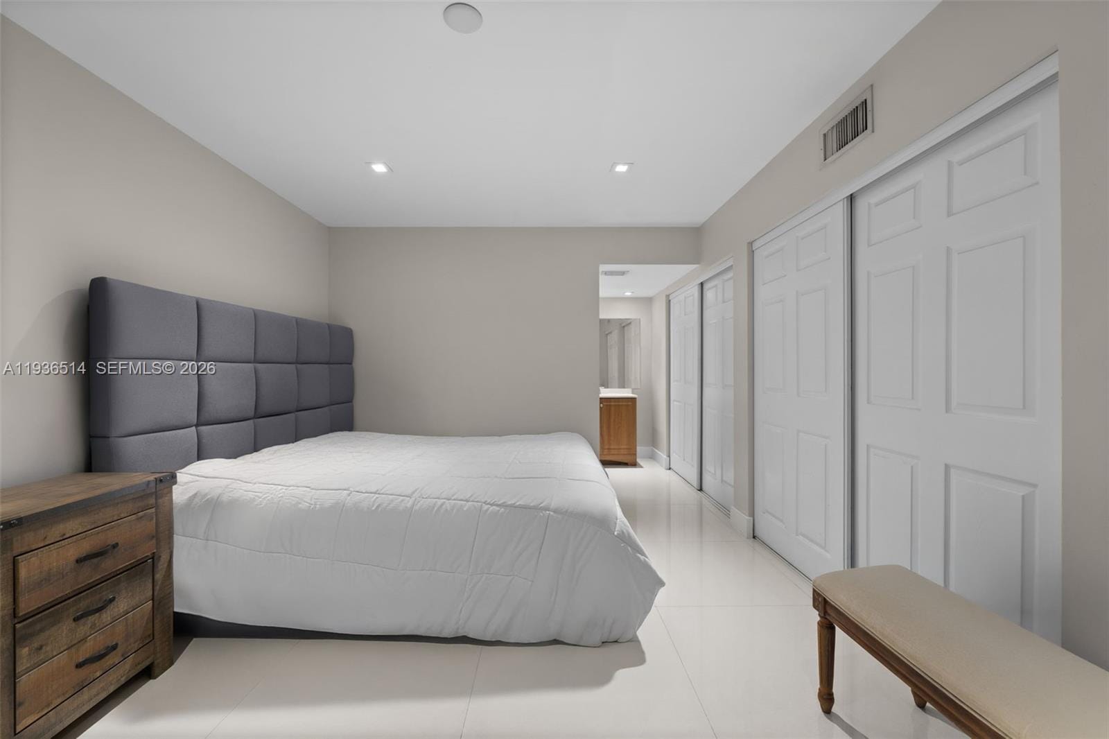 20310 NE 3rd Court 2, Miami, FL 33179 photo 13