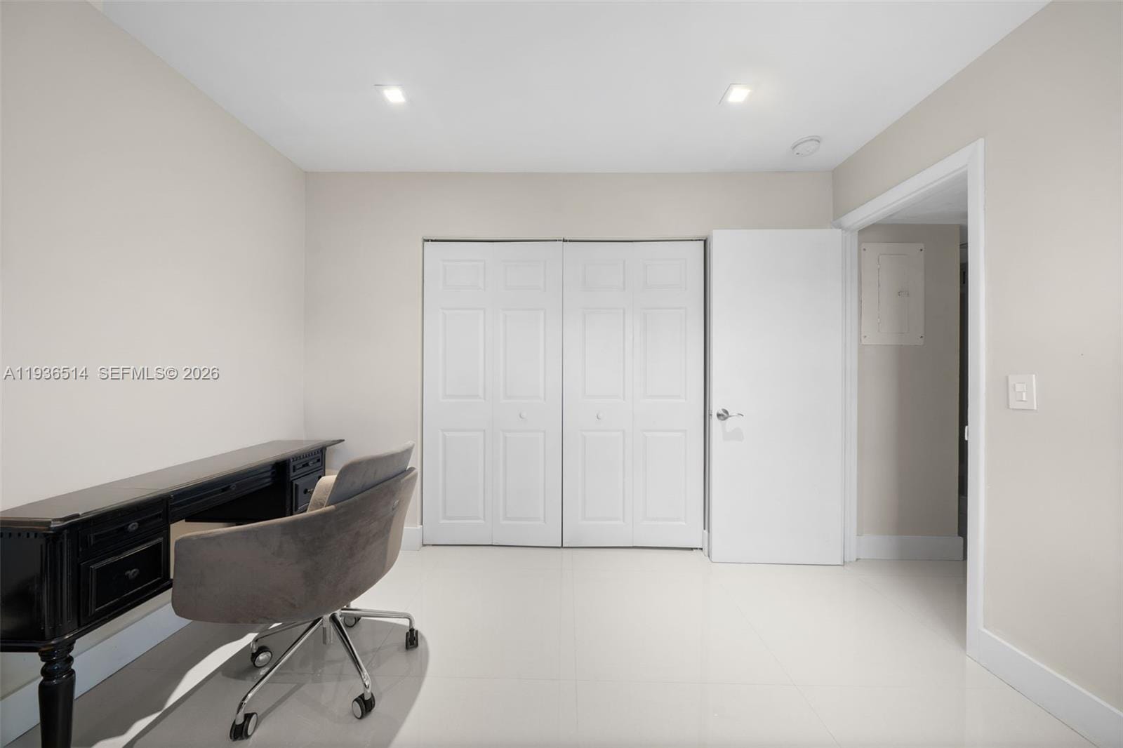 20310 NE 3rd Court 2, Miami, FL 33179 photo 18