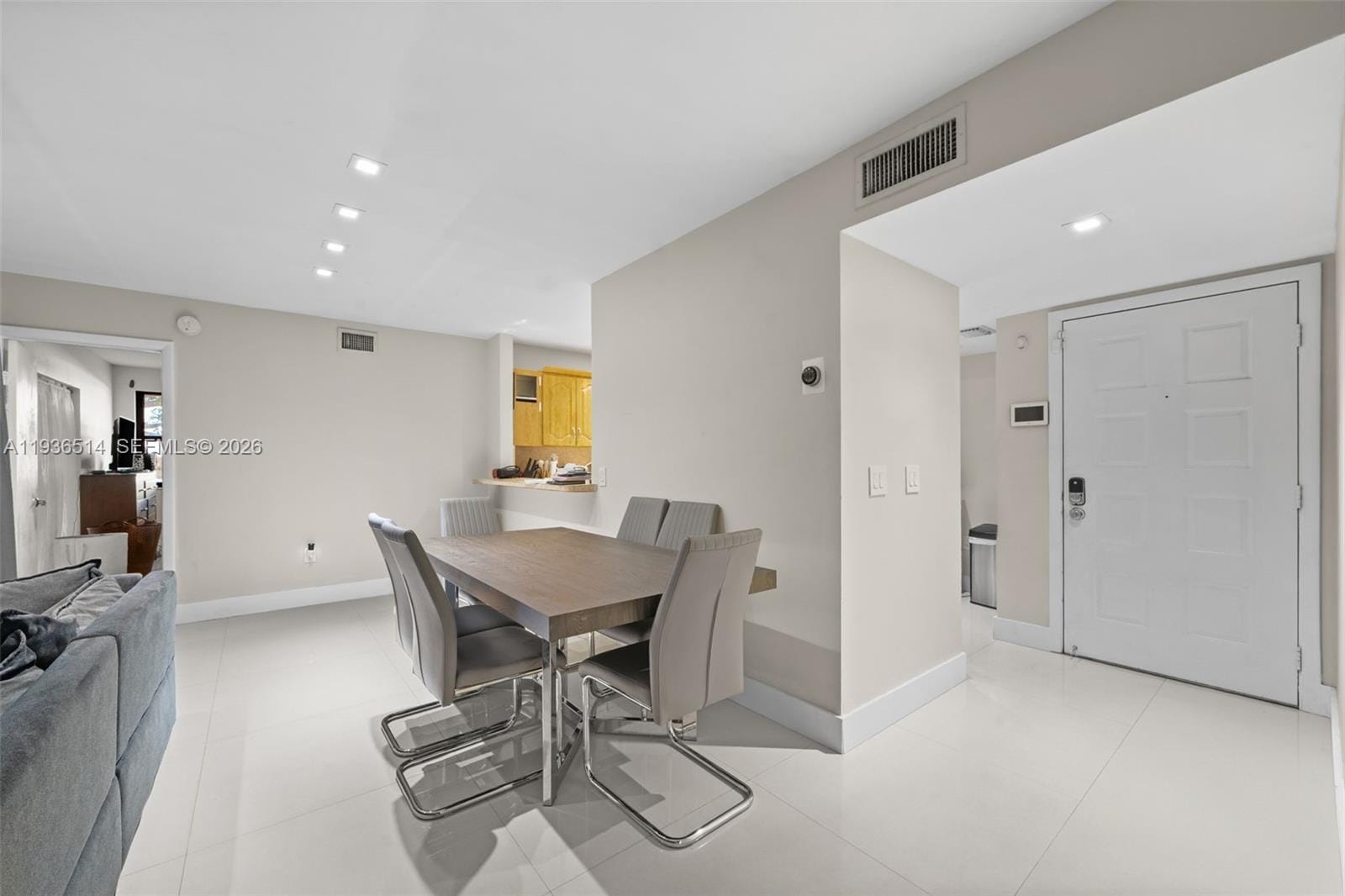 20310 NE 3rd Court 2, Miami, FL 33179 photo 4