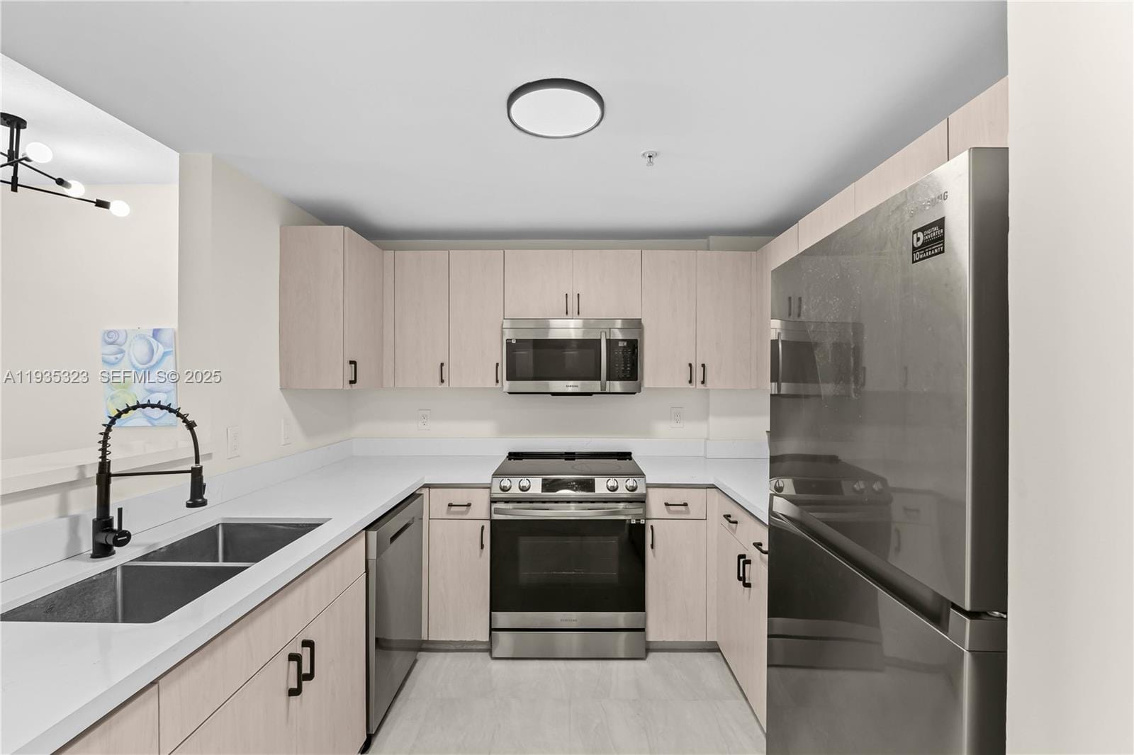 50 Menores Avenue 522 — photo 4
