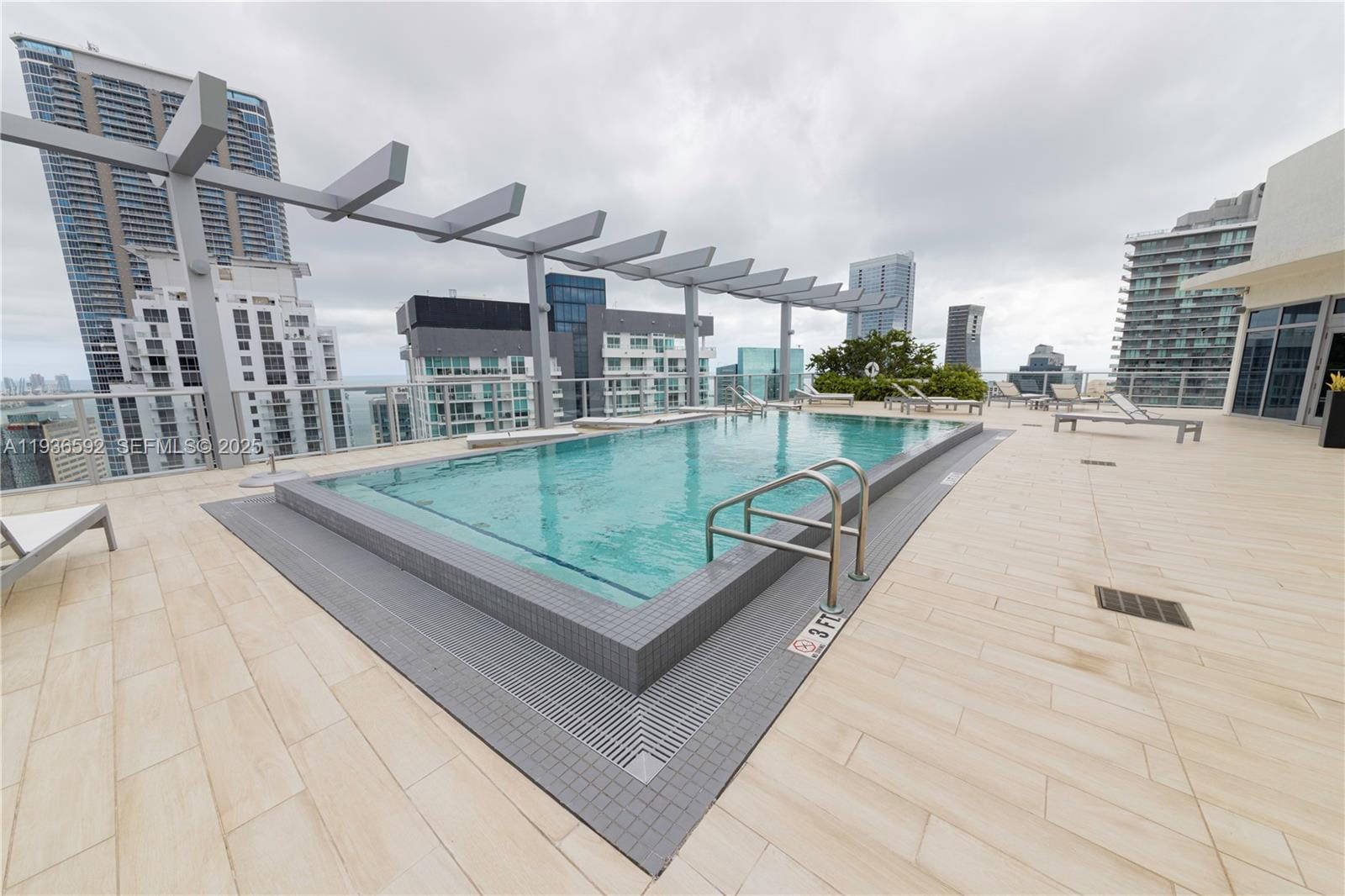 1100 S Miami Avenue 1707 — photo 9