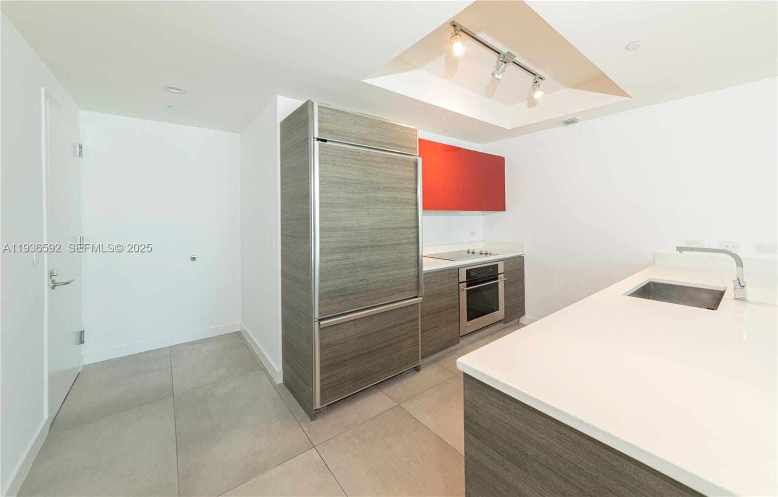 1100 S Miami Avenue 1707 — photo 10