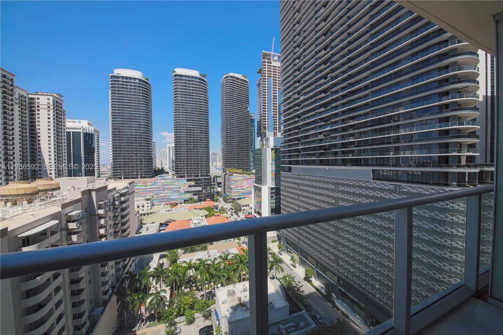 1100 S Miami Avenue 1707, Miami, FL 33130