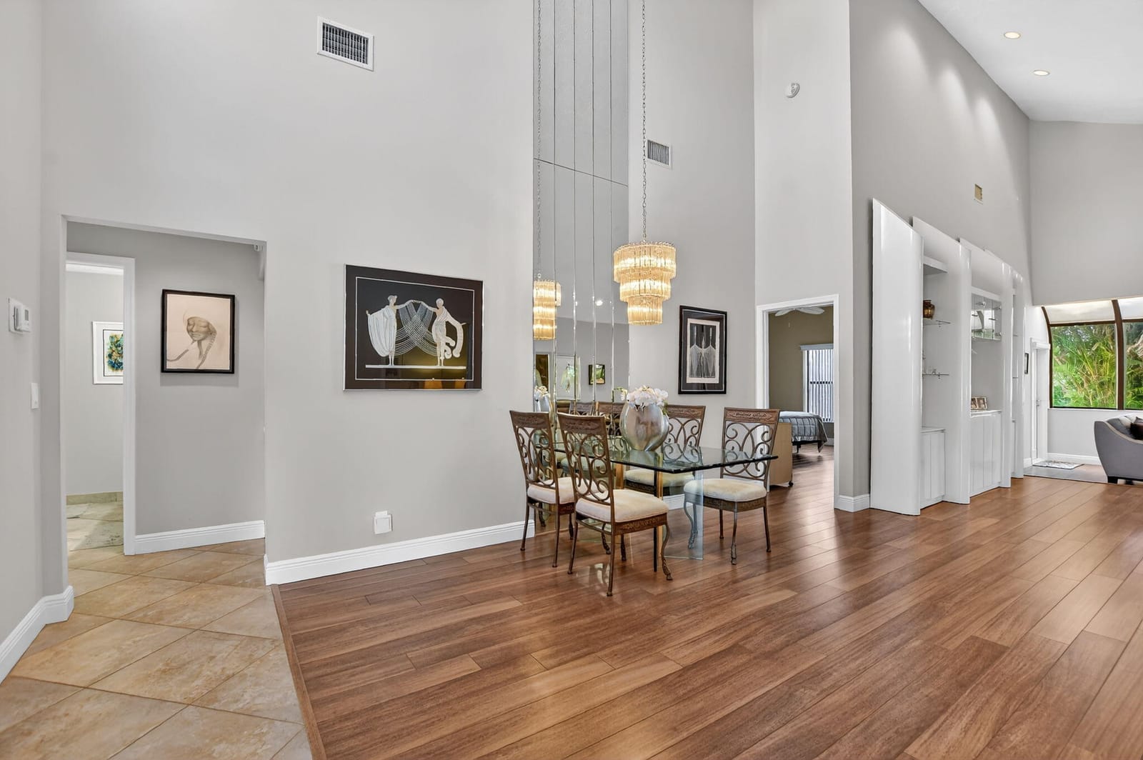 22658 Meridiana Drive — photo 9