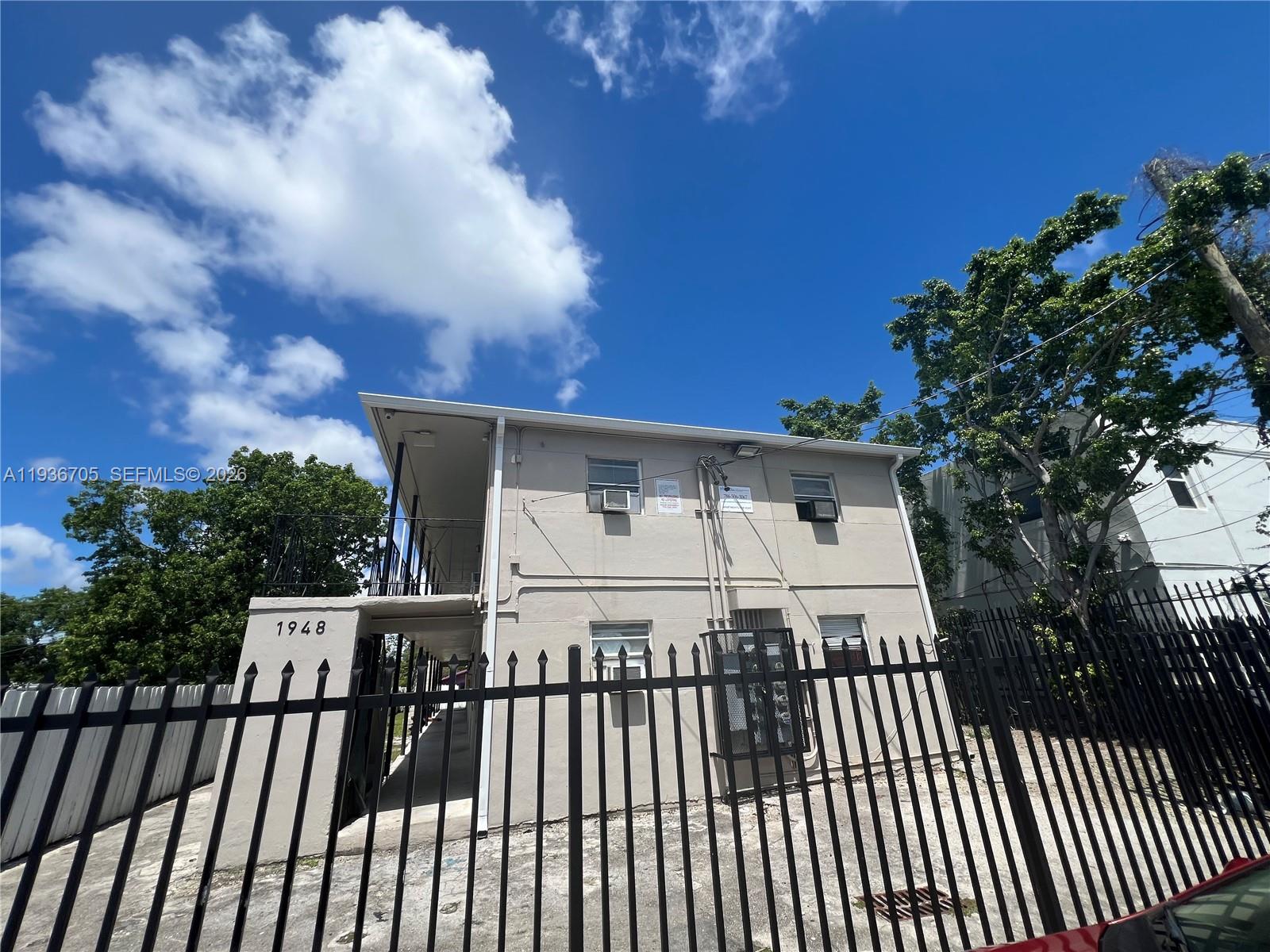 1948 NW 2nd Court 5, Miami, FL 33136, Miami