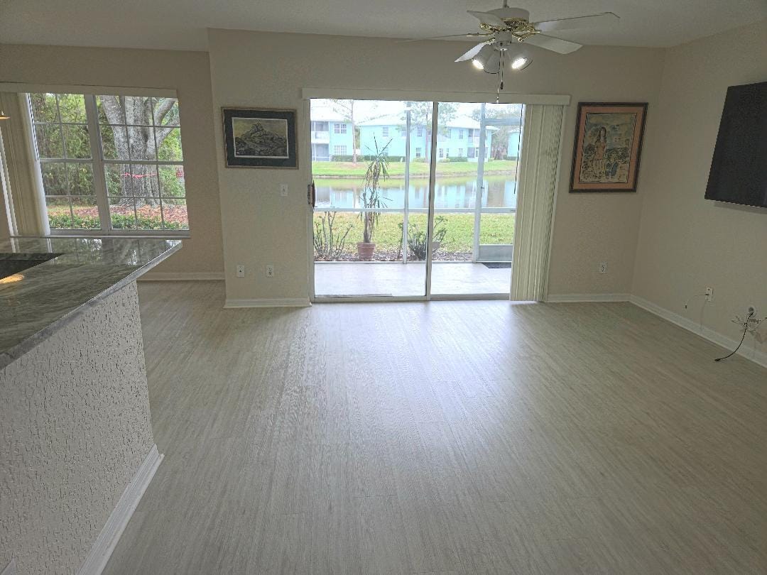 1143 SW Swan Lake Circle 601 — photo 6