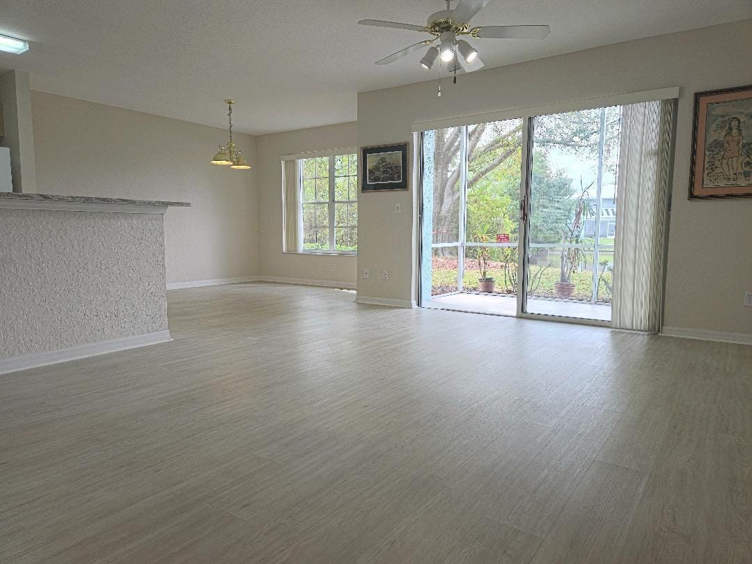 1143 SW Swan Lake Circle 601 — photo 8