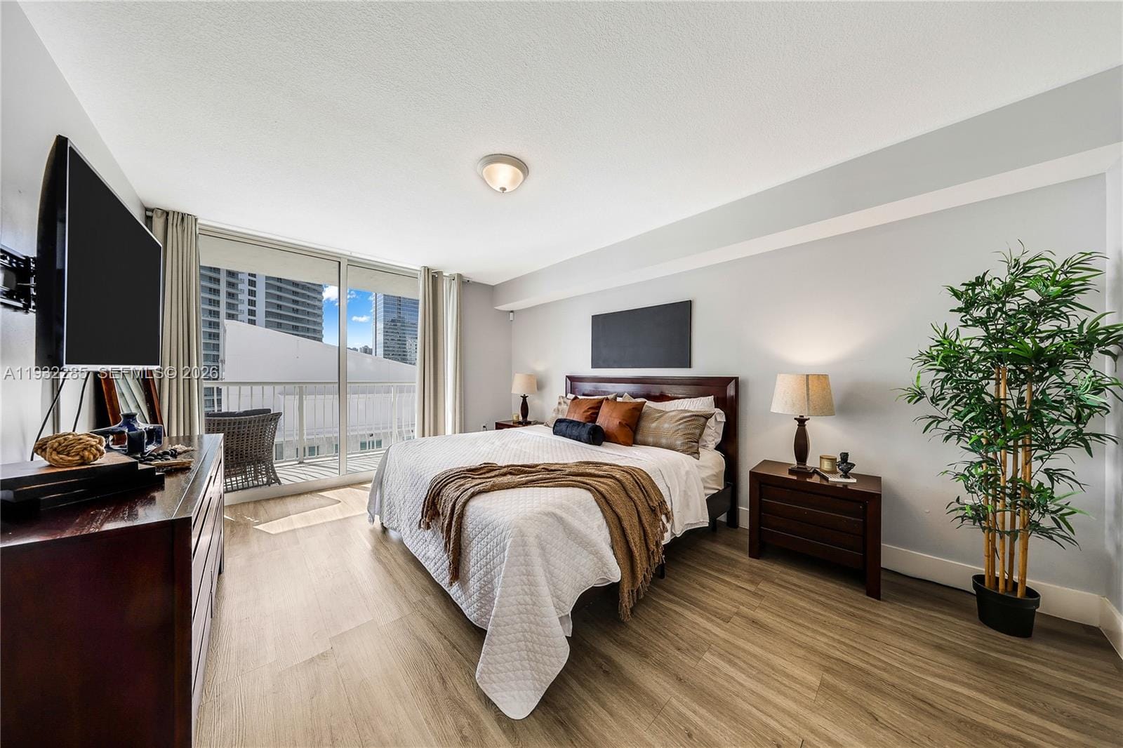 1200 Brickell Bay Drive 2903, Miami, FL 33131 photo 16