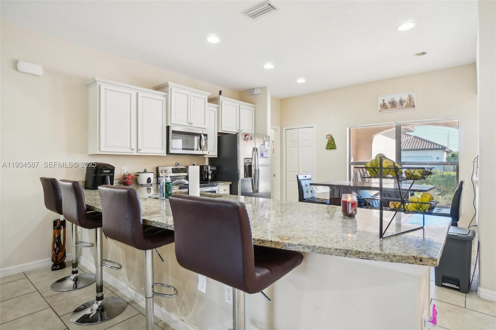 310 Villa Sorrento Circle, FL 33844 photo 24