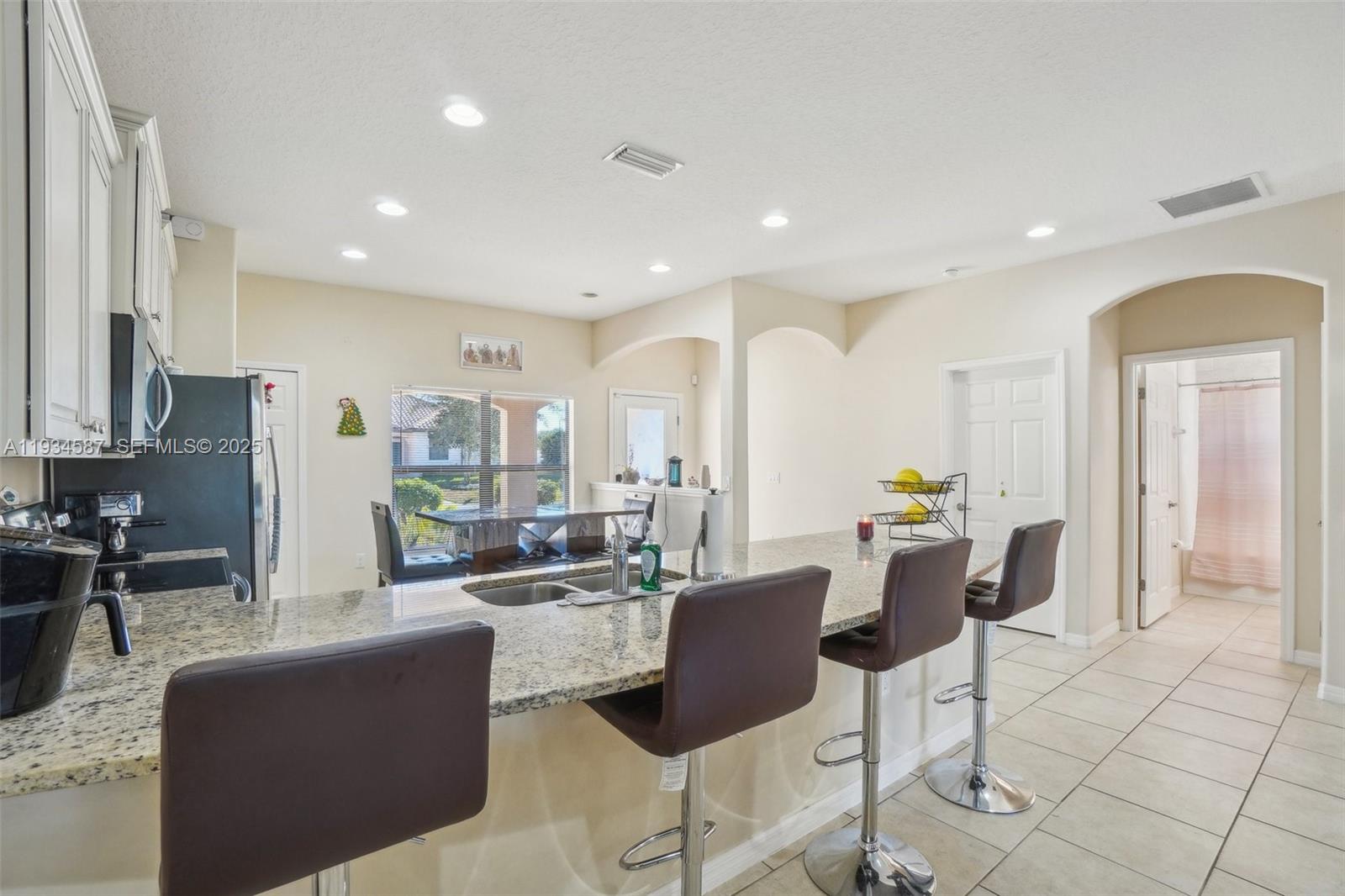 310 Villa Sorrento Circle, FL 33844 photo 27