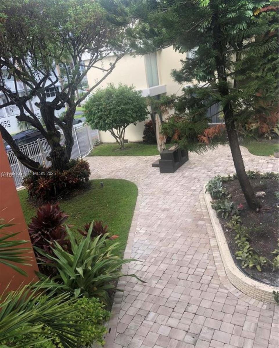 10210 Collins Avenue 306, Bal Harbour, FL 33154 photo 4