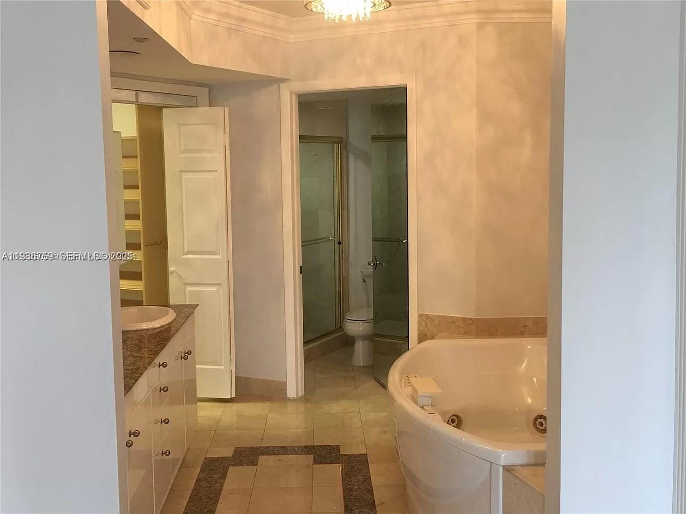 19333 Collins Avenue 1109 — photo 3