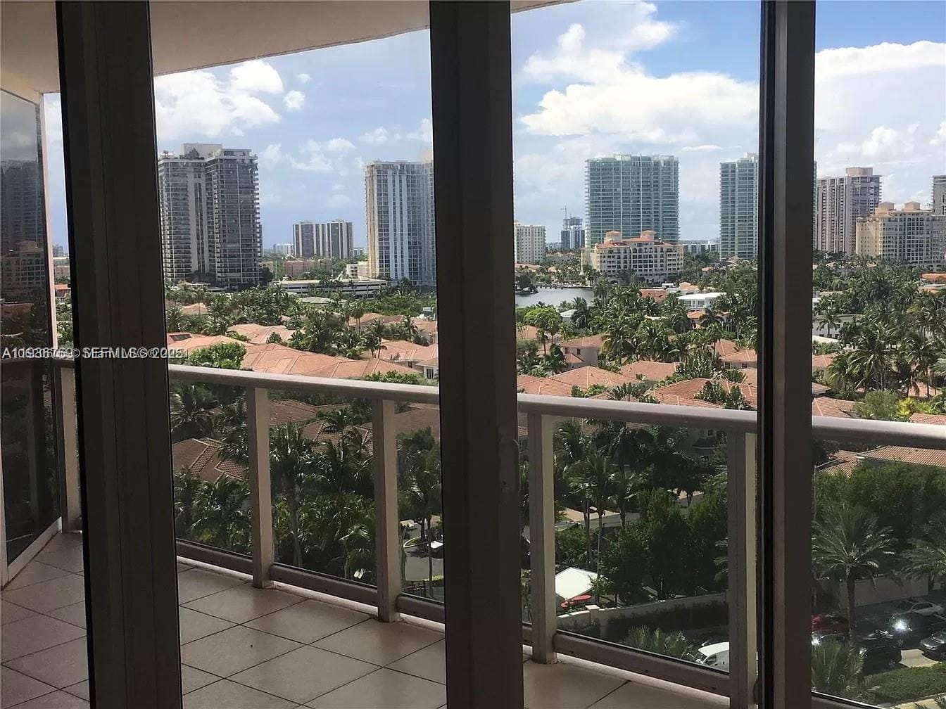 19333 Collins Avenue 1109, Sunny Isles Beach, FL 33160 photo 23