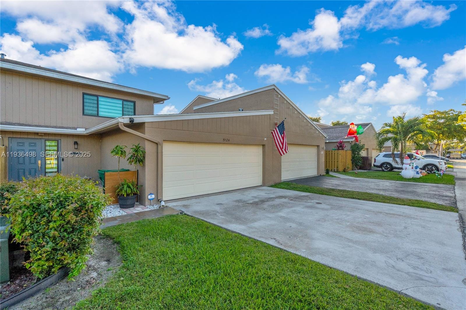 5124 S University Drive, Davie, FL 33328 photo 2