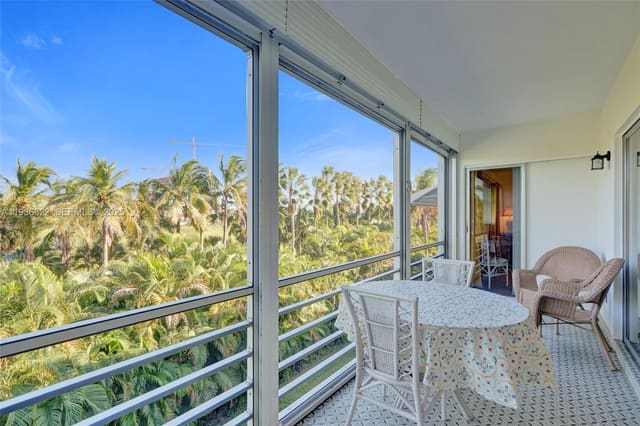 500 NE 14th Avenue 402, sold in Fairways Co Op, Hallandale Beach, FL